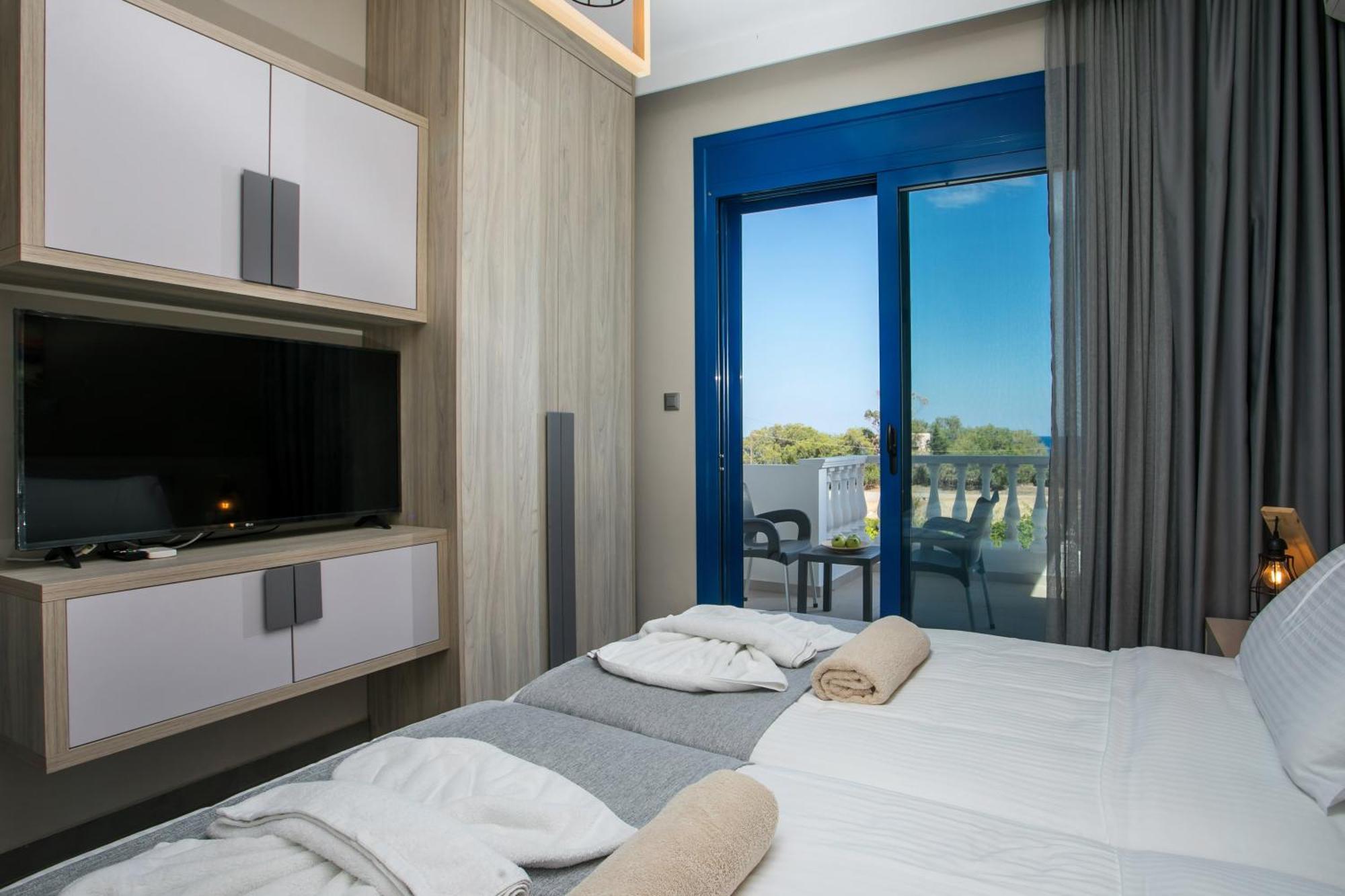 Rita Mare Seafront Heated Pools *