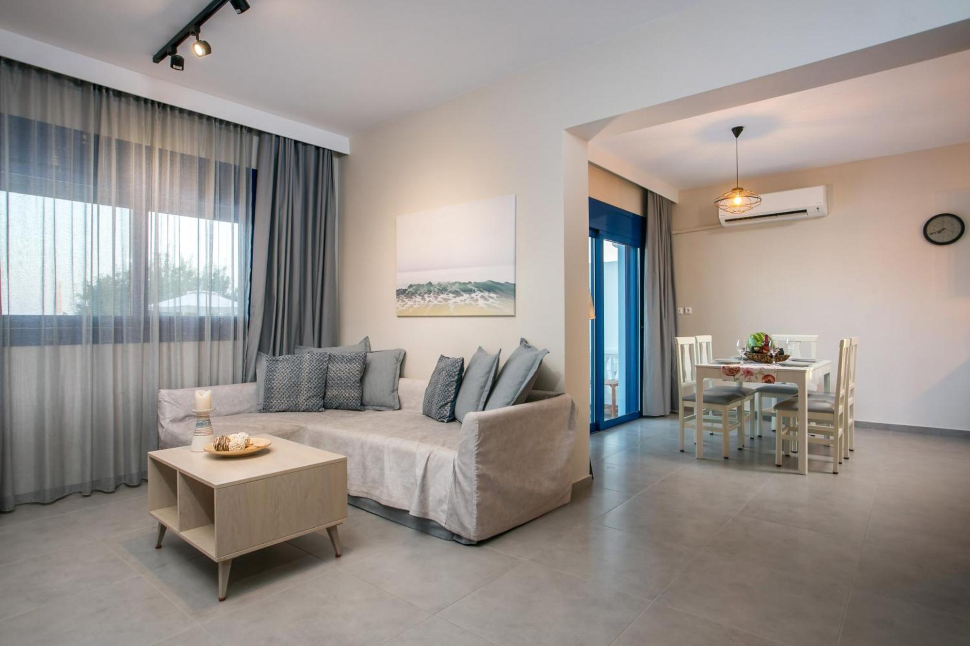 Rita Mare Seafront Heated Pools Villa Gennadi