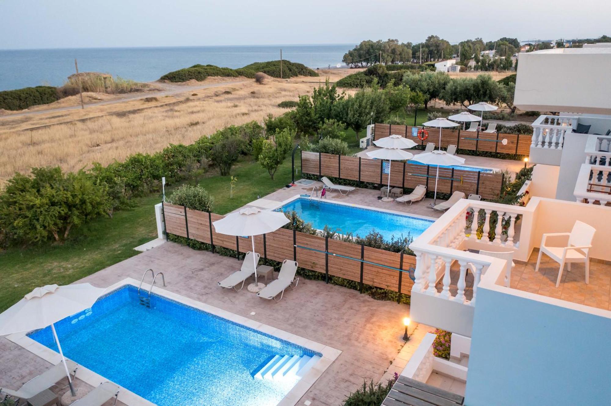 Rita Mare Seafront Heated Pools