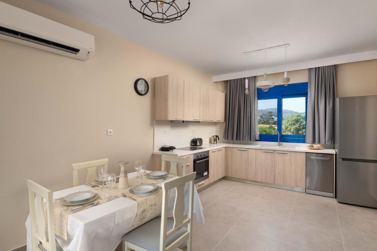 Rita Mare Seafront Heated Pools Villa